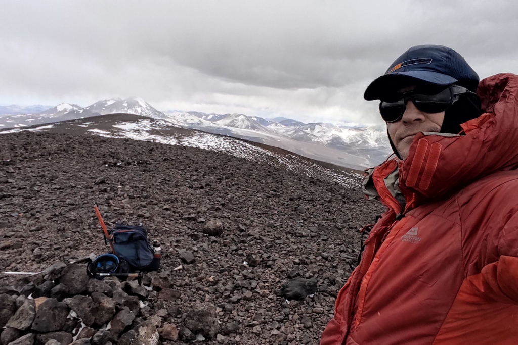 Foto: Tiago Korb/Divulgação - Vulcão Tres Quebradas, no Chile, foi o primeiro de uma série de 25 montanhas nos últimos cinco meses