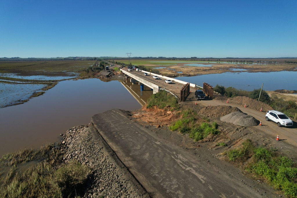 Cinco caminhos, múltiplas barreiras: os desafios para quem encara as rodovias da Região Central
