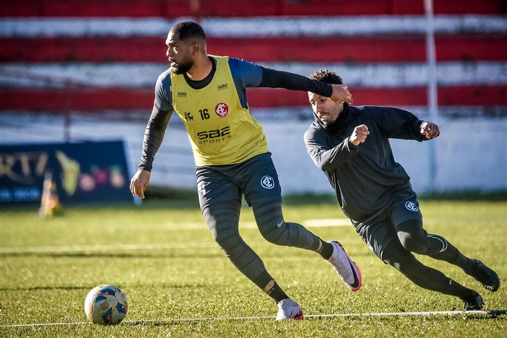 título imagem Inter-SM encara o Gaúcho de Passo Fundo no Presidente Vargas