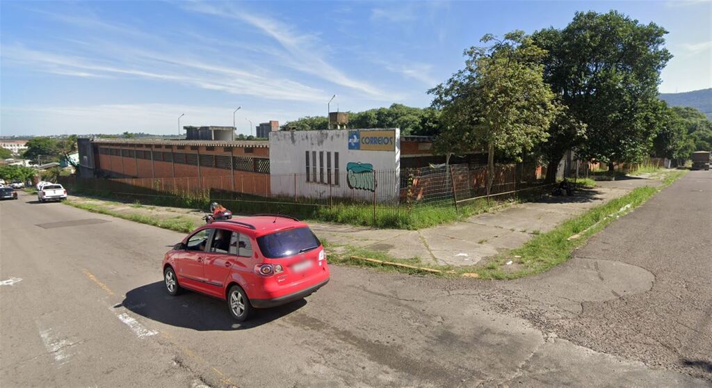 Garagem dos Correios é colocada à venda por valor milionário