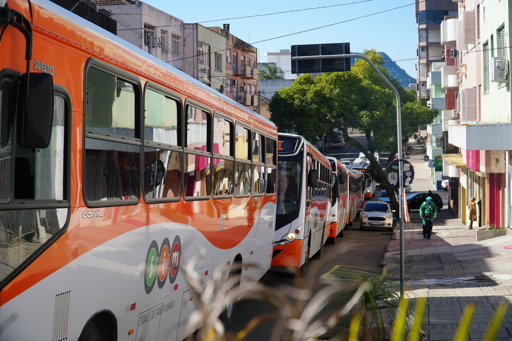 título imagem Prefeito anuncia aumento da passagem em Santa Maria para R$ 6,50 em dinheiro