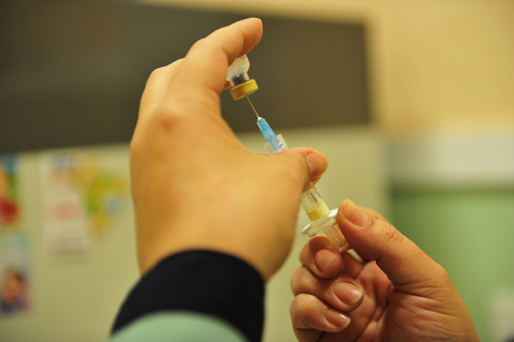 Mudança na vacinação contra a meningite passa a valer a partir desta terça