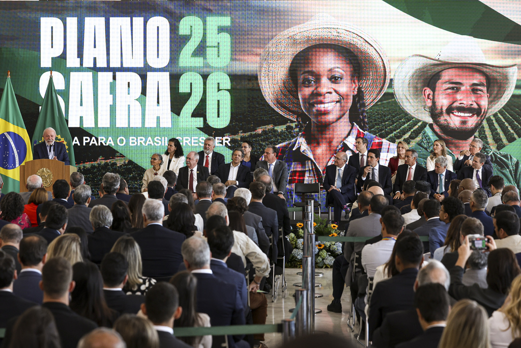 Governo lança Plano Safra de R$ 516,2 bilhões para agronegócio