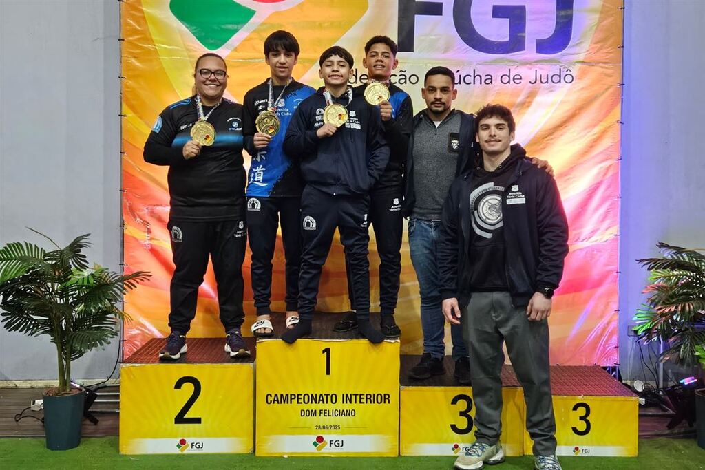 Judocas do ATC conquistam três ouros e um bronze em competição do Interior