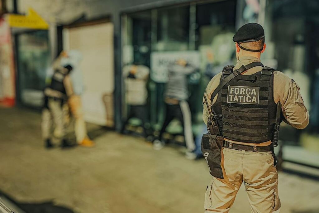 Brigada Militar recaptura foragido e prende homem com mandado de prisão em Santa Maria