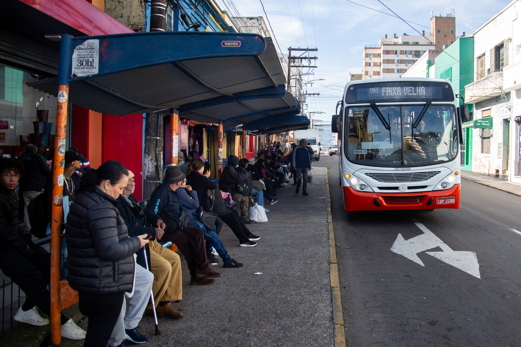 É possível ter tarifa zero nos ônibus aqui? Custo seria de R$ 85 milhões