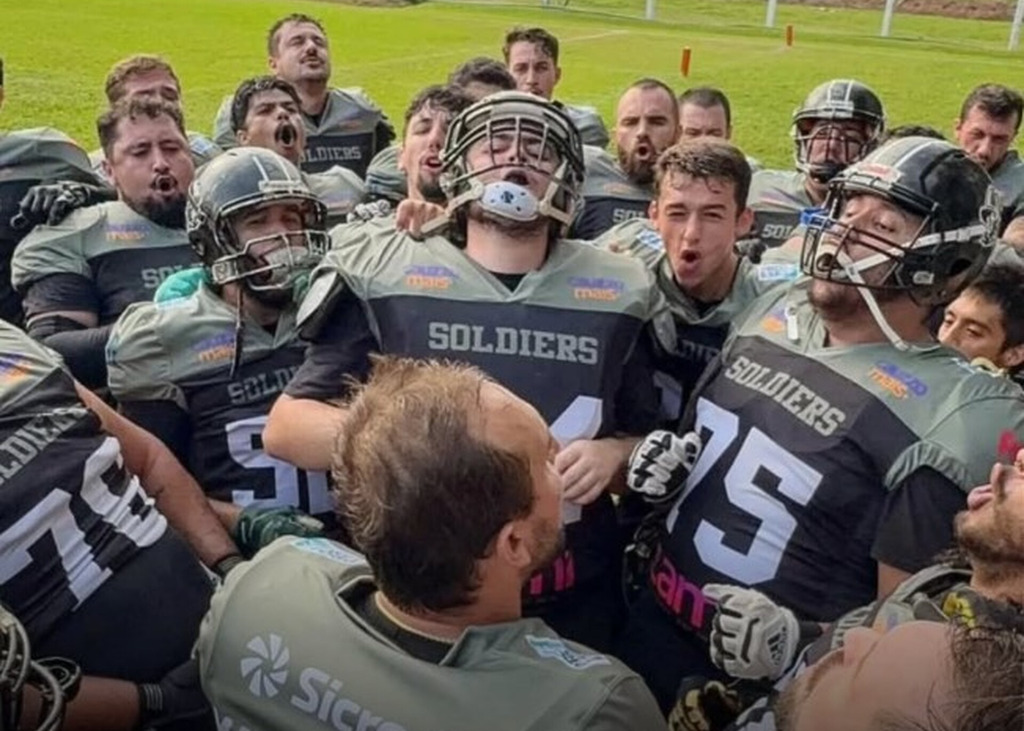 Soldiers vence de virada e estreia com vitória na Superliga Nacional de Futebol Americano