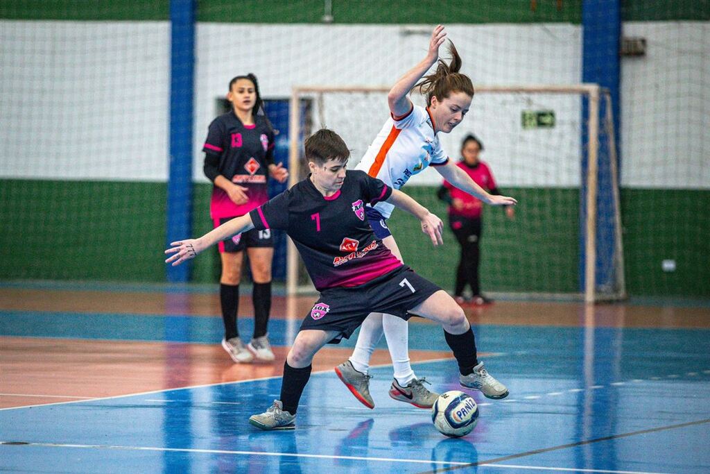 Semifinais da Superliga Rede Sul Energia Solar de Futsal Pro serão nesta terça-feira
