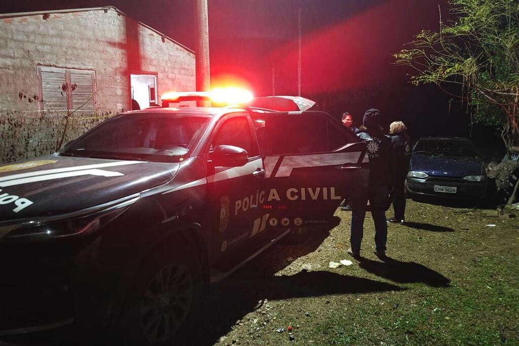 Polícia Civil de São Sepé prende quatro pessoas durante operação contra o tráfico de drogas