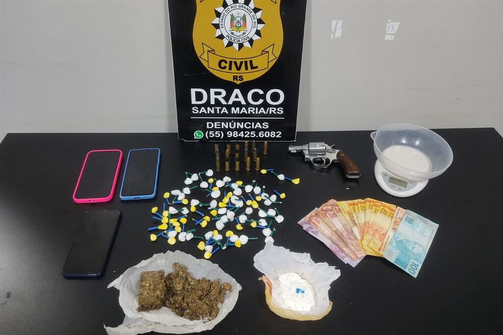 título imagem Polícia Civil prende jovem de 27 anos e apreende drogas, armas e munições durante operação em Santa Maria