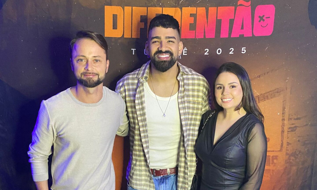 Teu Momento D+: assinante do Diário vive noite inesquecível com direito a camarim com Dilsinho