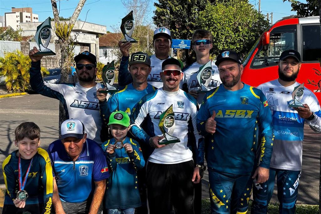 ASBx conquista títulos em etapa do Campeonato Gaúcho de Bicicross