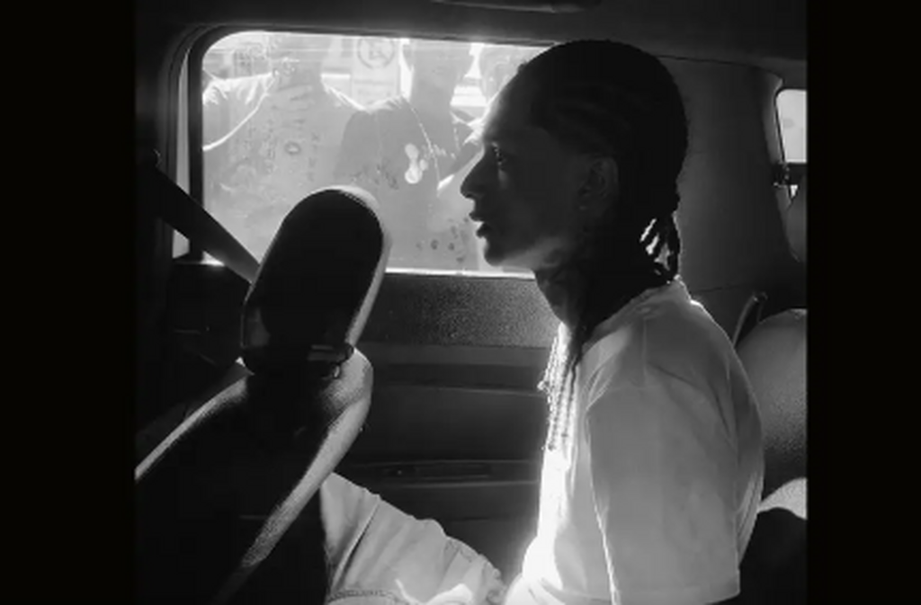 título imagem VÍDEO: Justiça do Rio de Janeiro autoriza prisão preventiva de Oruam; rapper afirma que 