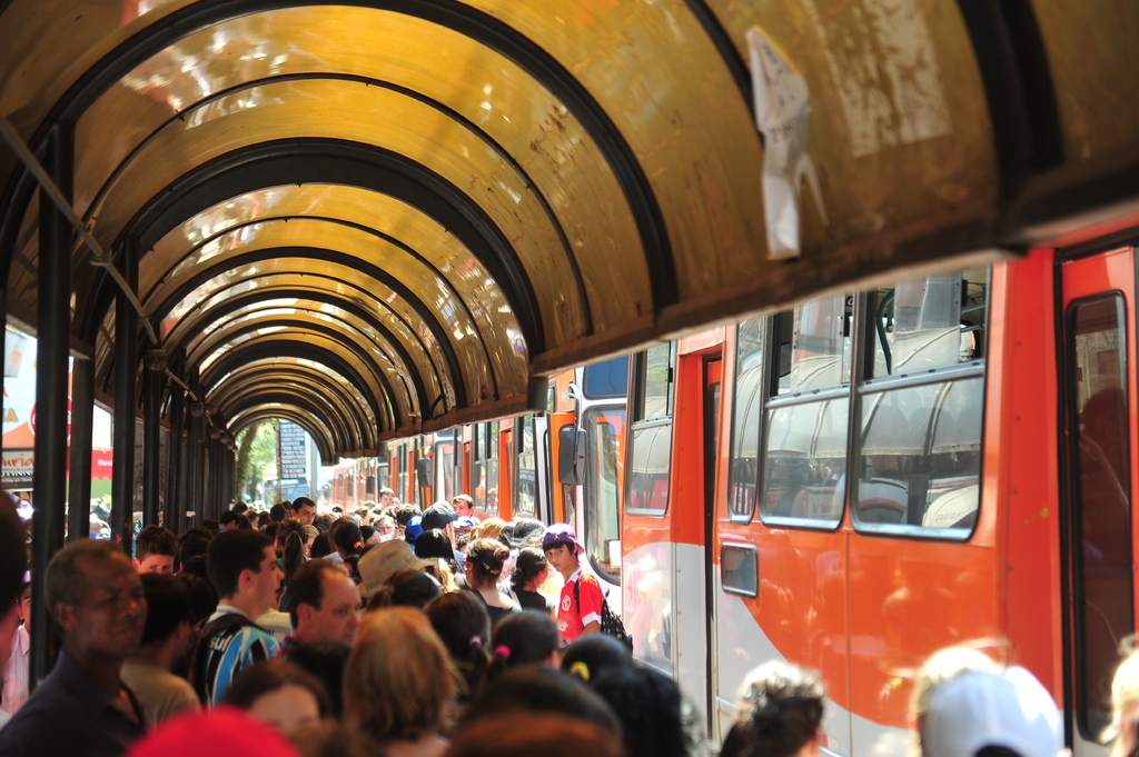 título imagem DCE critica edital do transporte por não focar no valor da passagem e na infraestrutura de Santa Maria