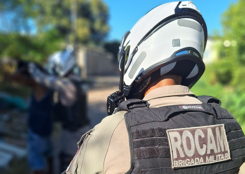 Foragido com antecedentes por homicídio e feminicídio é recapturado em Santa Maria