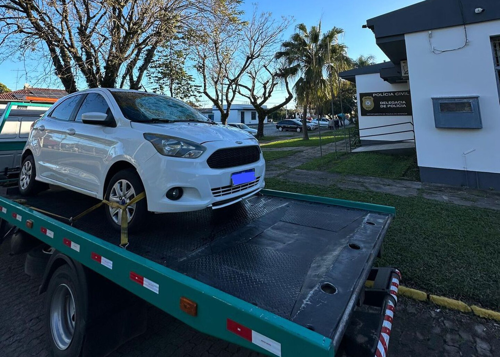 Polícia Civil identifica motorista e apreende carro envolvido no atropelamento com morte de idosa no interior de Agudo Polícia Civil identifica motorista e apreende carro envolvido no atropelamento com morte de idosa no interior de Agudo