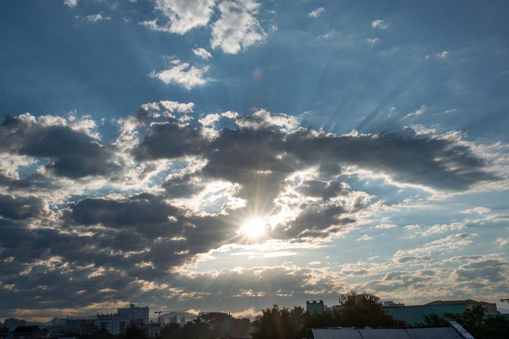 Quarta-feira terá sol entre nuvens e temperaturas amenas em Santa Maria