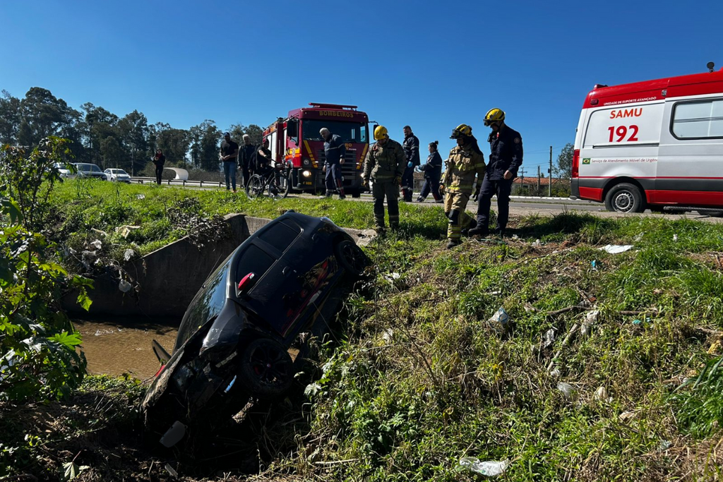 Família fica ferida em acidente na BR-158 em Santa Maria
