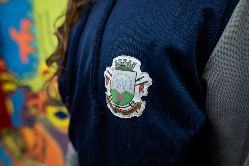 Escolas municipais de Santa Maria devem receber novos uniformes na próxima semana