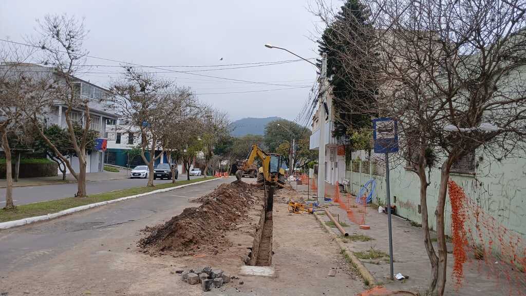  - O registro é desta segunda-feira (18), início da obra.