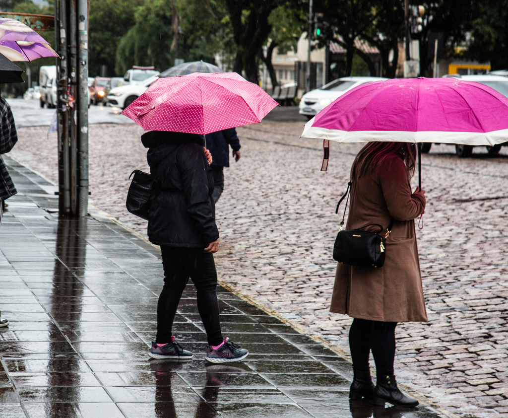 De 32,9°C à chuva e frio de 9°C: Santa Maria pode ter brusca virada no tempo nas próximas horas