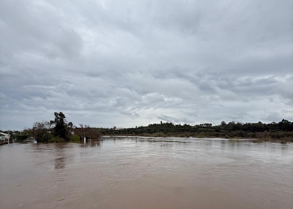 Foto: Prefeitura de São Gabriel (Redes Sociais) - Nível do Rio Vacacaí em São Gabriel