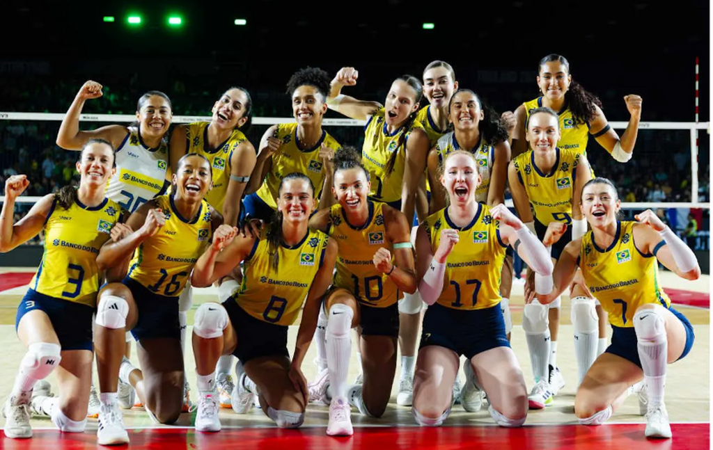 Vôlei: Brasil permanece com 100% de aproveitamento no Mundial