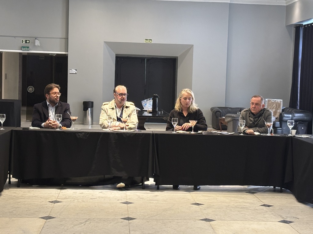 título imagem ADI Multimídia e Cremers promovem encontro para fortalecer atuação no interior do RS