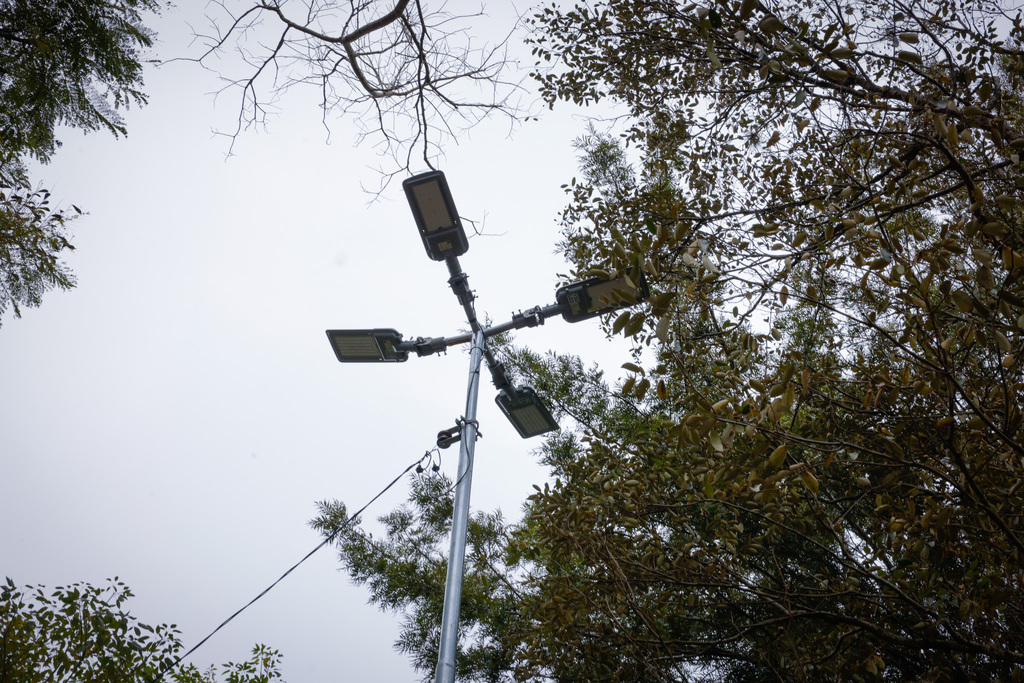Instalações das luminárias de Led chegam na reta final no Parque Itaimbé