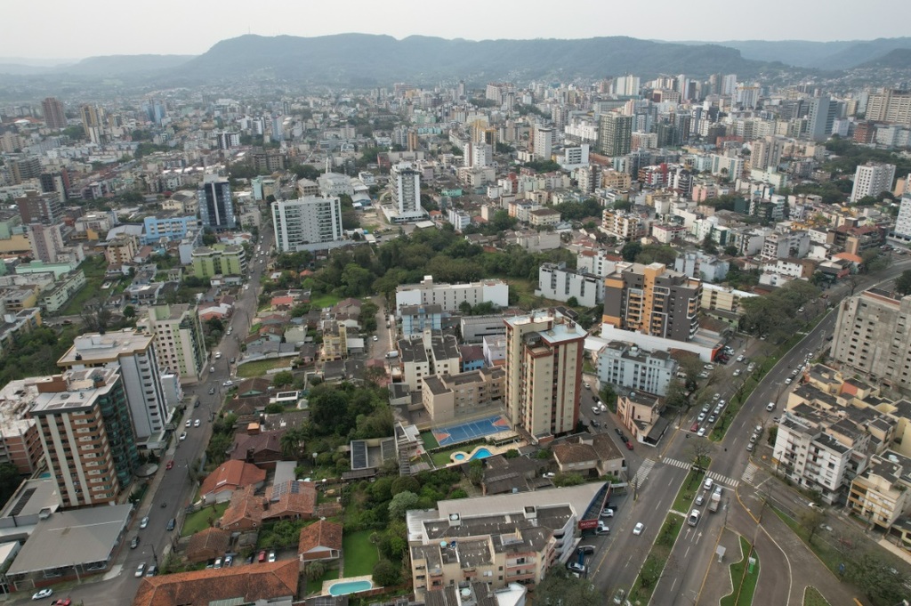 Limpeza de reservatórios pode afetar abastecimento de água em três bairros de Santa Maria nesta quarta