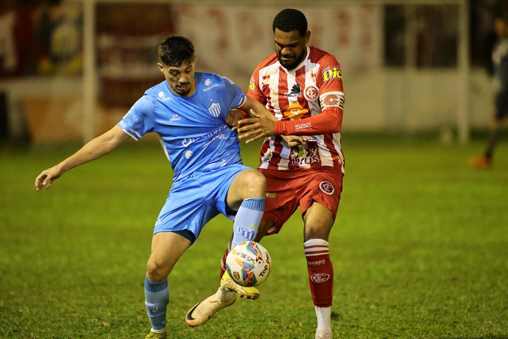 título imagem Inter-SM empata sem gols com Novo Hamburgo e fica com o vice da Divisão de Acesso