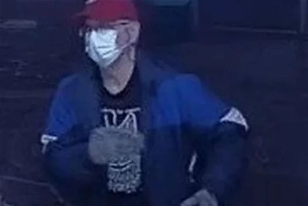 título imagem Homem que teria deixado mala com corpo em rodoviária de Porto Alegre já tinha matado e concretado corpo da mãe