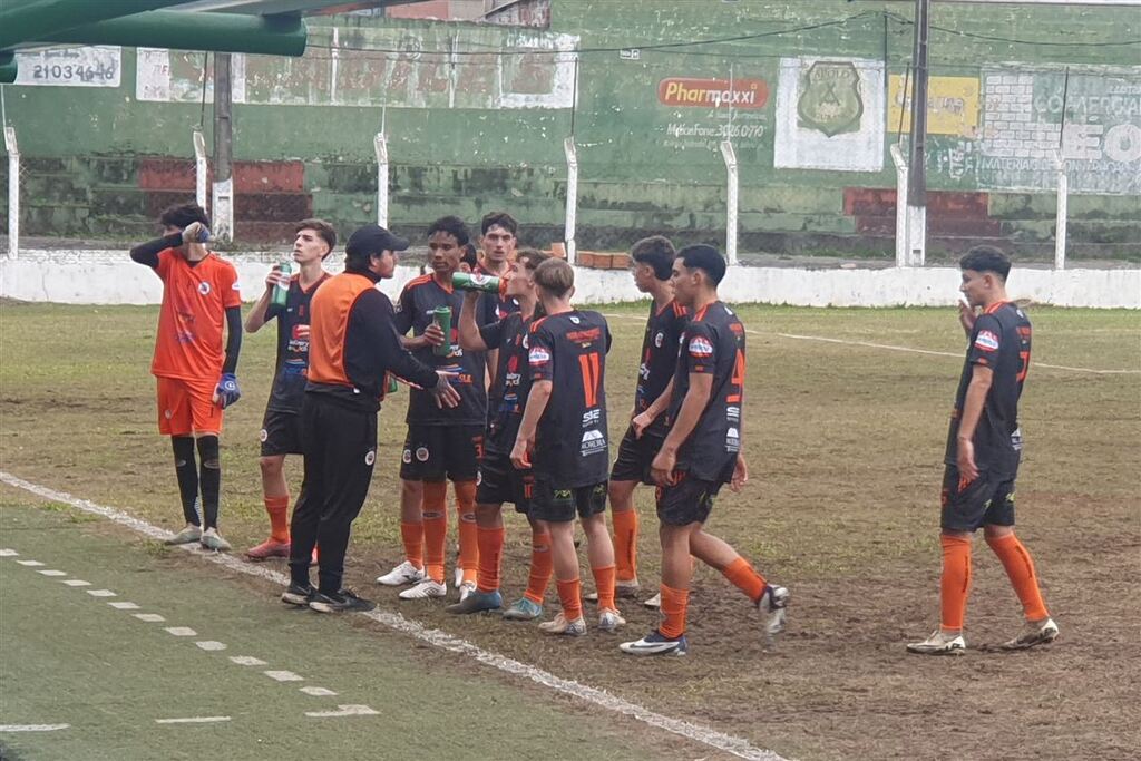 título imagem Novo Horizonte recebe o Ypiranga de Erechim pelas quartas de final do Gauchão Sub-17 A2 neste sábado