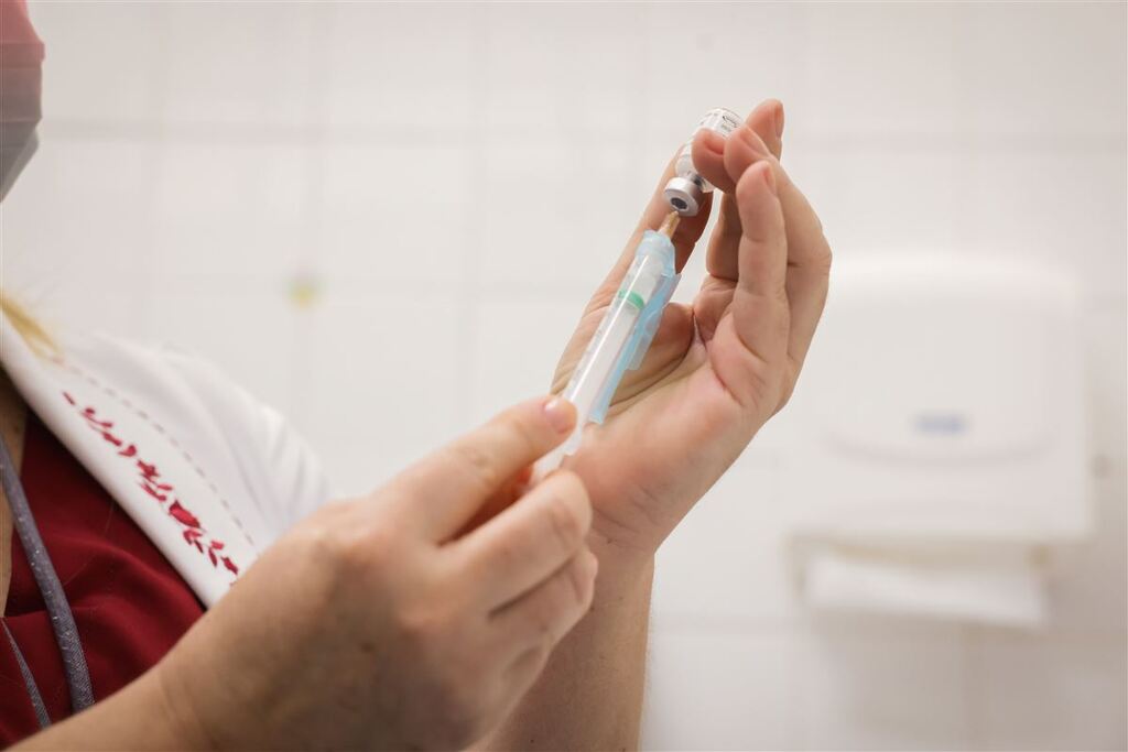 título imagem Brasil produzirá vacina contra vírus sincicial respiratório