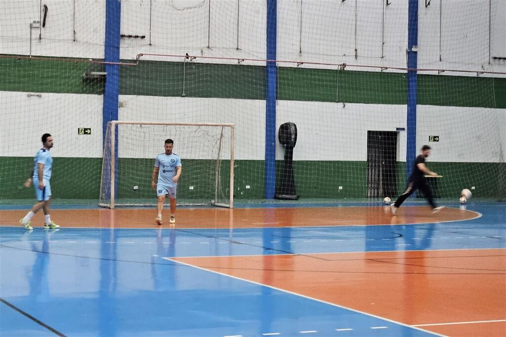 Foto: Assessoria UFSM Futsal - Equipe santa-mariense recebe e AFA de São Francisco de Assis, no CDM, em duelo que abre a disputa da fase de mata-mata