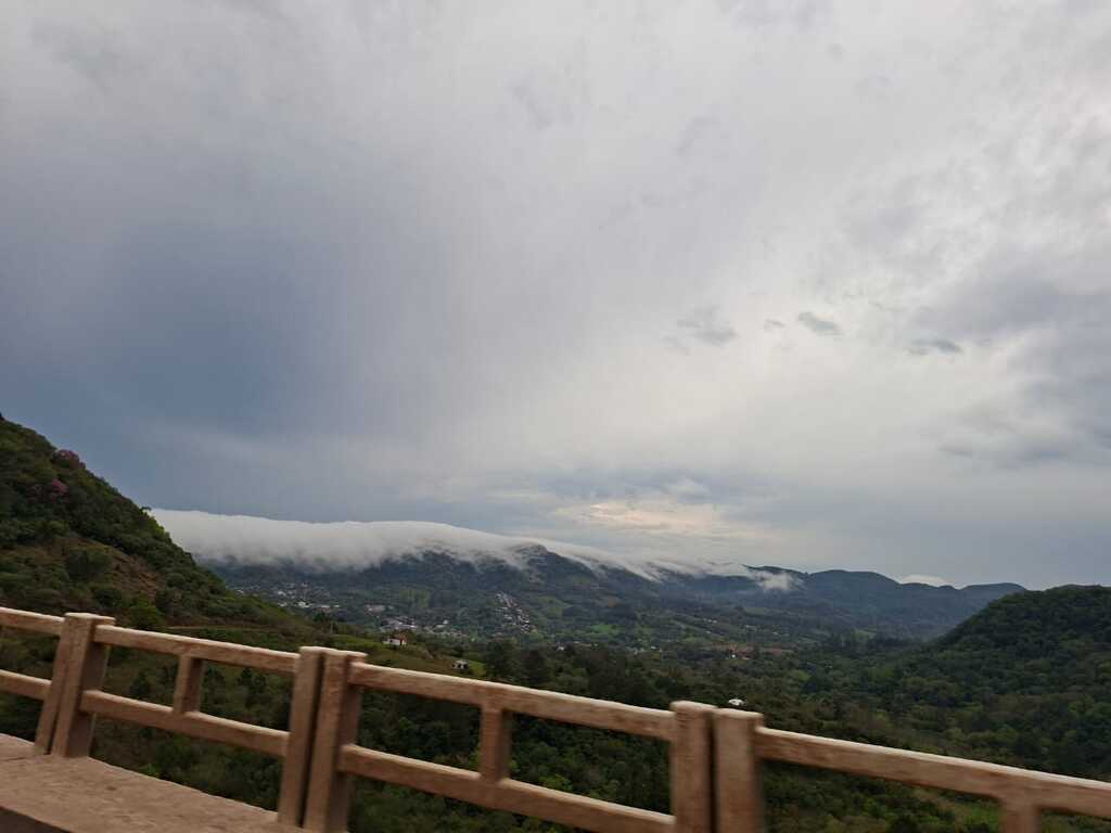Segunda-feira começa com chuva em Santa Maria; confira os próximos dias