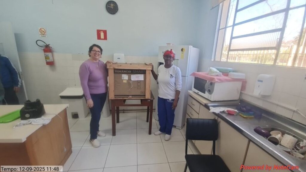 título imagem Cinco escolas da rede municipal recebem equipamentos de cozinha