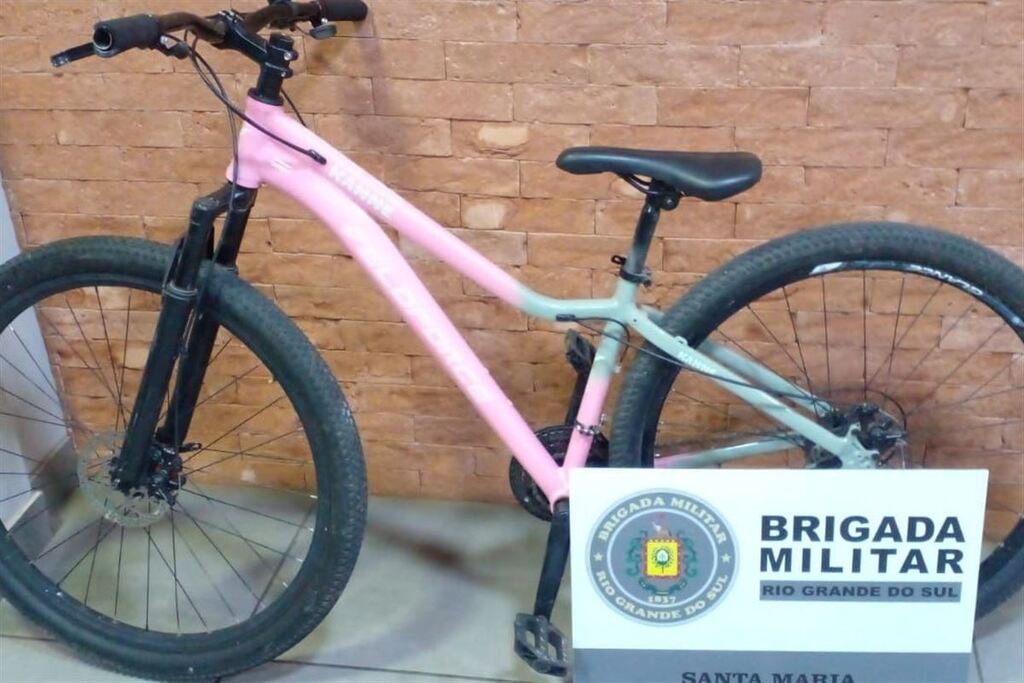título imagem Suspeito de furtos é detido pela Brigada Militar com bicicleta em Camobi