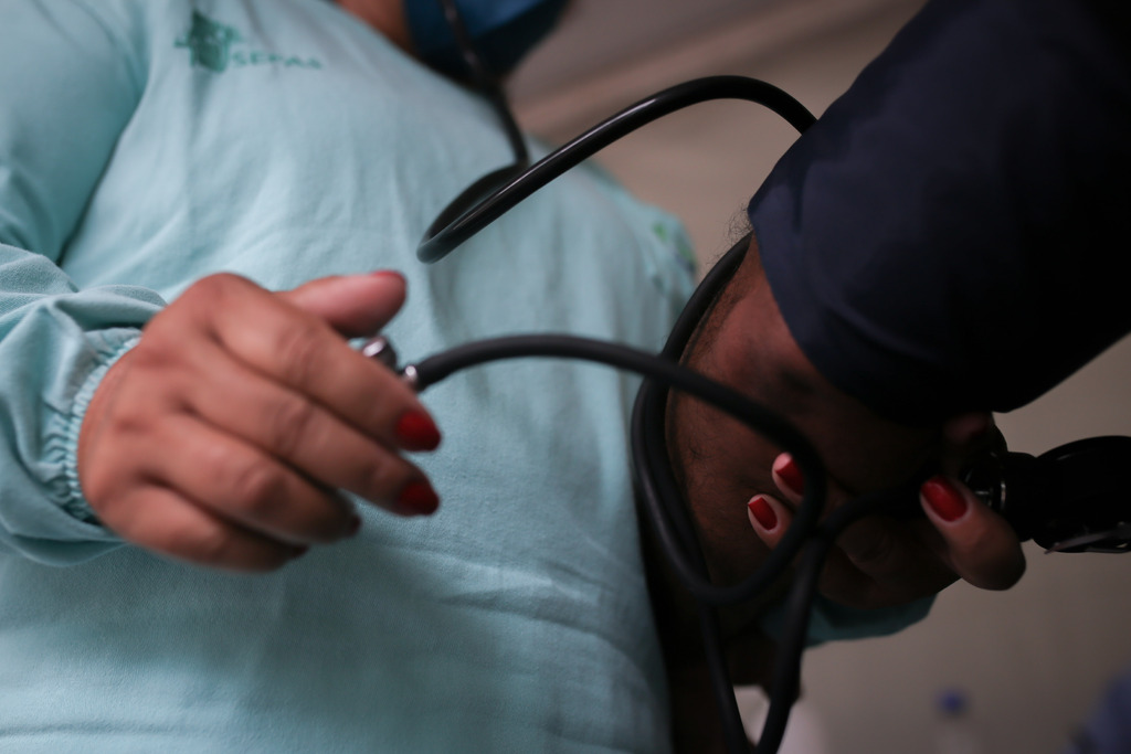 Diretriz brasileira passa a considerar 12 por 8 como pré-hipertensão