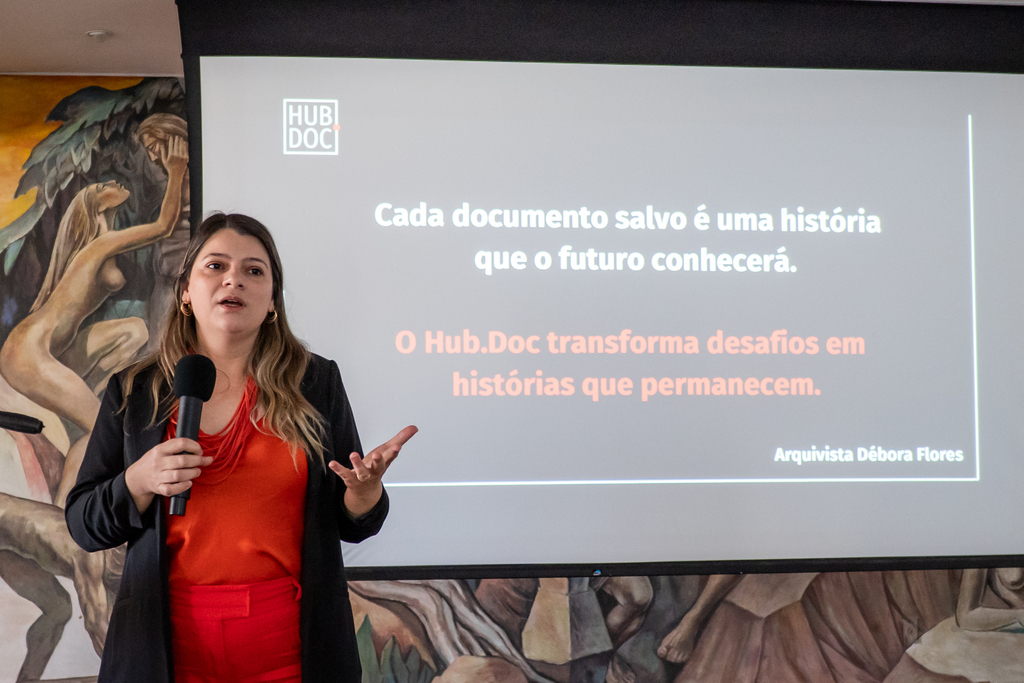 título imagem UFSM lança o Hub.Doc, primeira estrutura brasileira de resgate emergencial e preservação de documentos