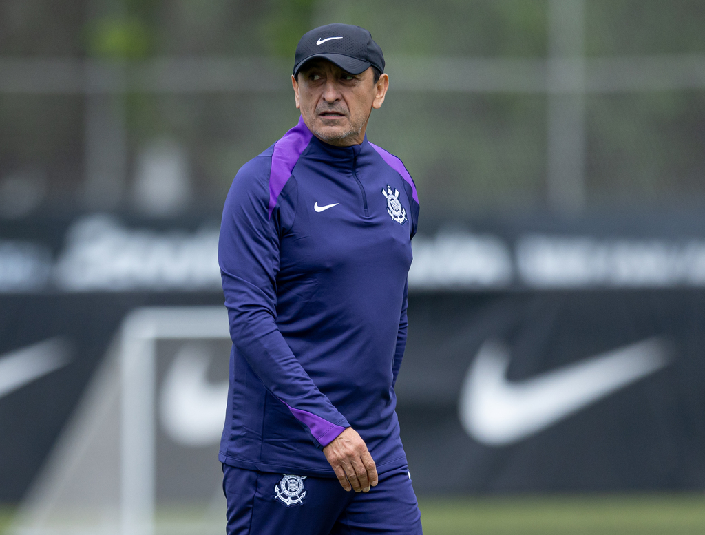 Ramón Díaz é anunciado como o novo técnico do Inter