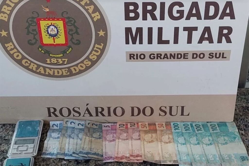 título imagem Mulher é presa por tráfico de drogas em Rosário do Sul