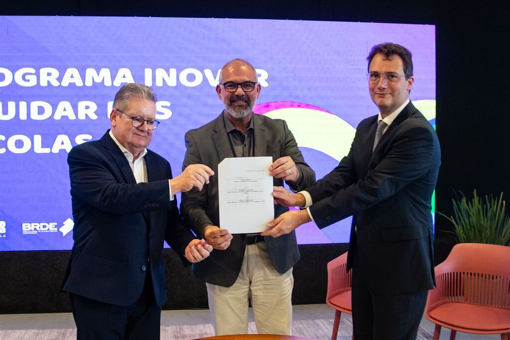 Município assina contrato para estudo que prevê a construção de até 30 escolas de ensino básico