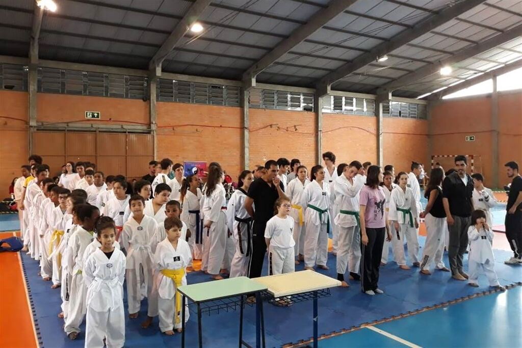 título imagem Festival de taekwondo ocorre neste domingo no Centro Desportivo Municipal com entrada gratuita