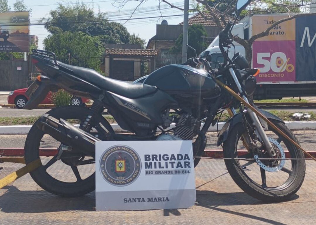 título imagem Brigada Militar recupera motocicleta furtada em Santa Maria