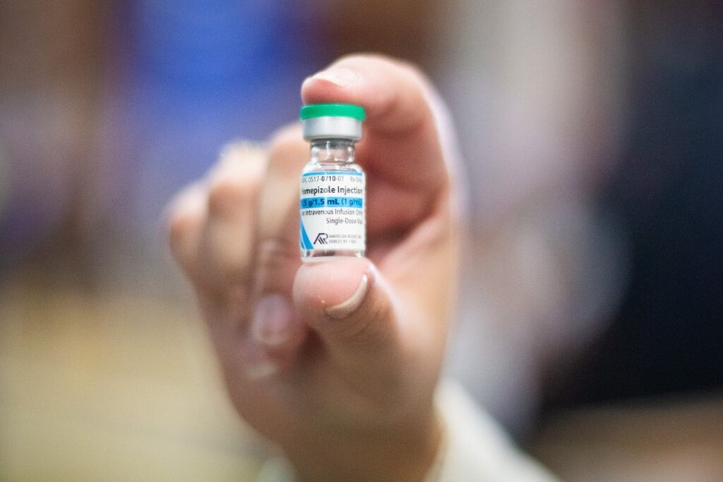 título imagem Rio Grande do Sul recebe primeiro lote de antídoto para intoxicação por metanol