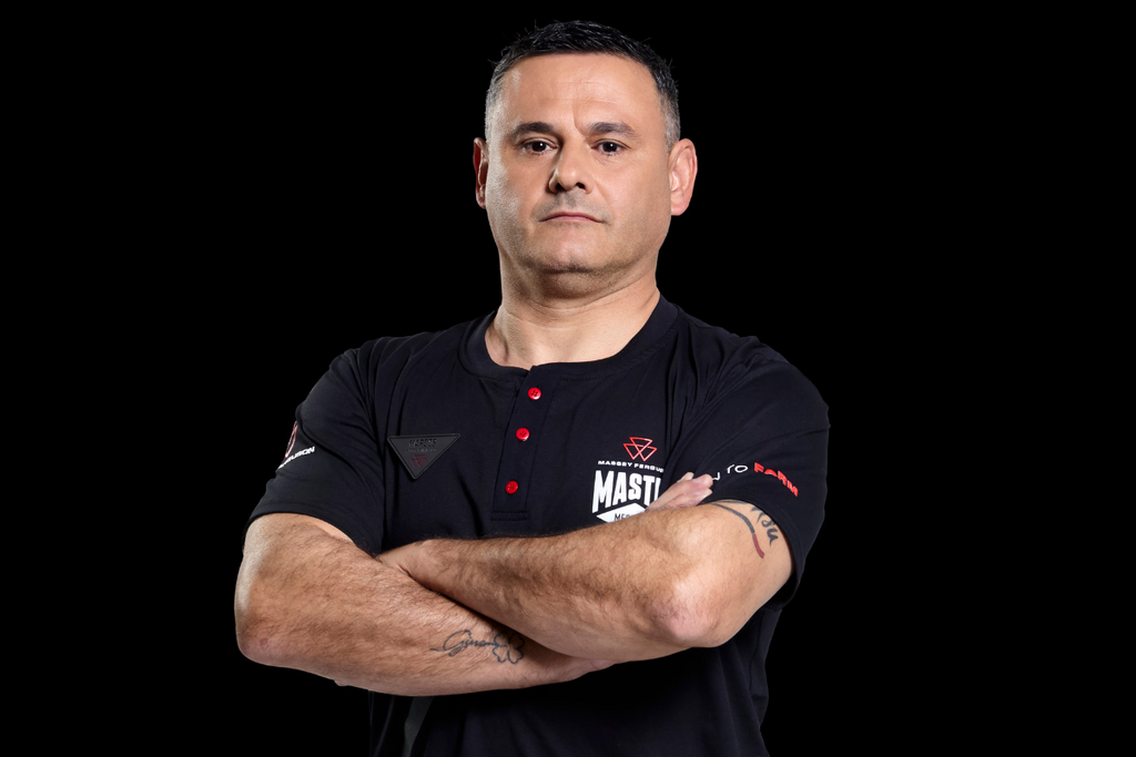 título imagem Mecânico agrícola de Cruz Alta está entre competidores de reality show que tem professor da UFSM como jurado