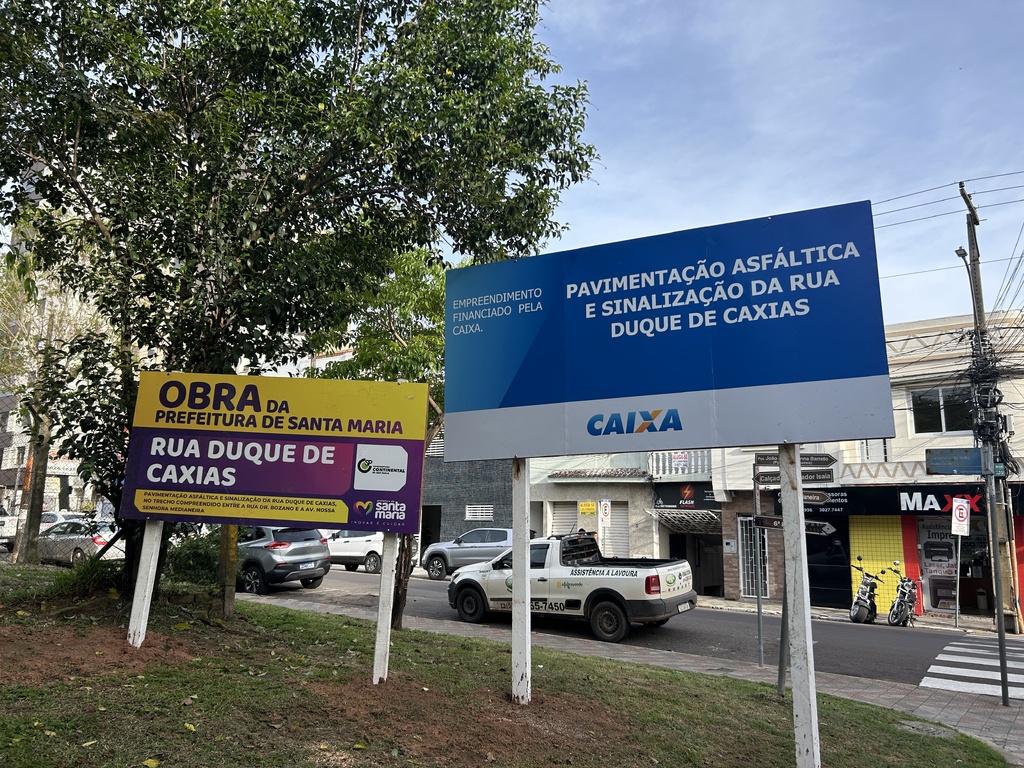 título imagem Prefeitura inicia obra de pavimentação na Rua Duque de Caxias na segunda-feira