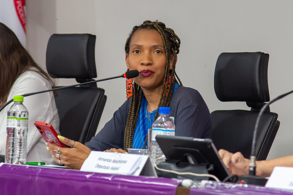 E-mails com ameaças à vereadora Alice Carvalho têm endereço em outro país, confirma polícia