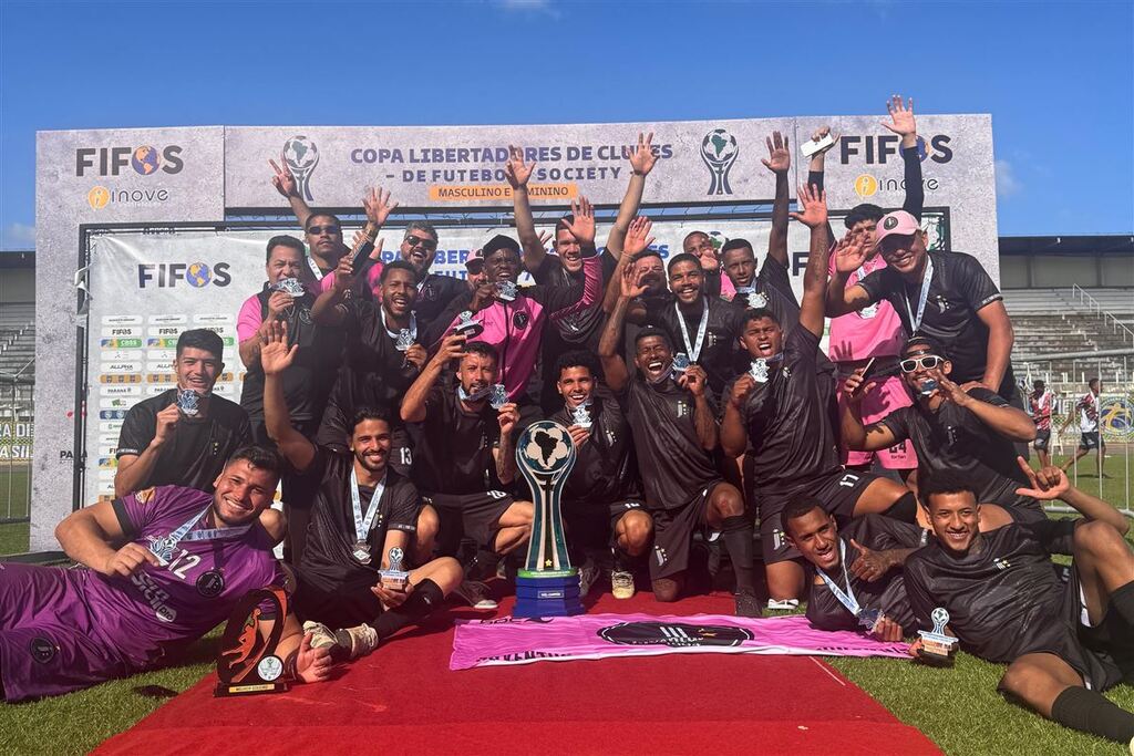 título imagem Juventus fica com o vice da Libertadores da América de futebol 7